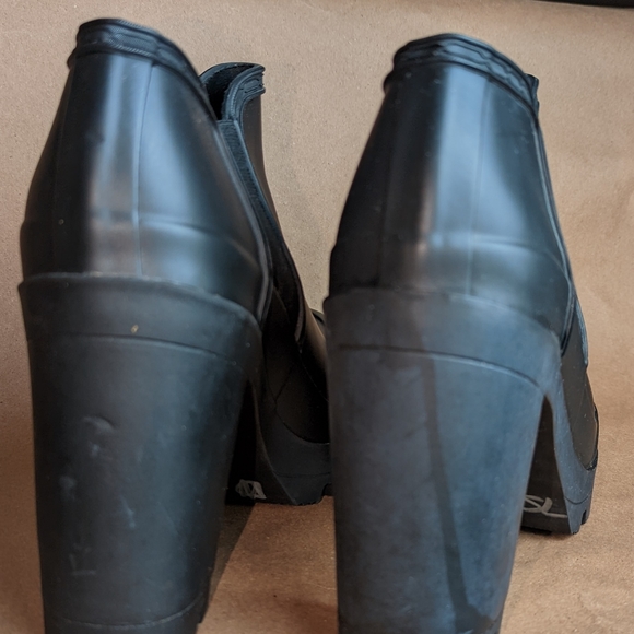 NWOB Hunter Chunky Heel Rain Booties🏷️ - Picture 7 of 8